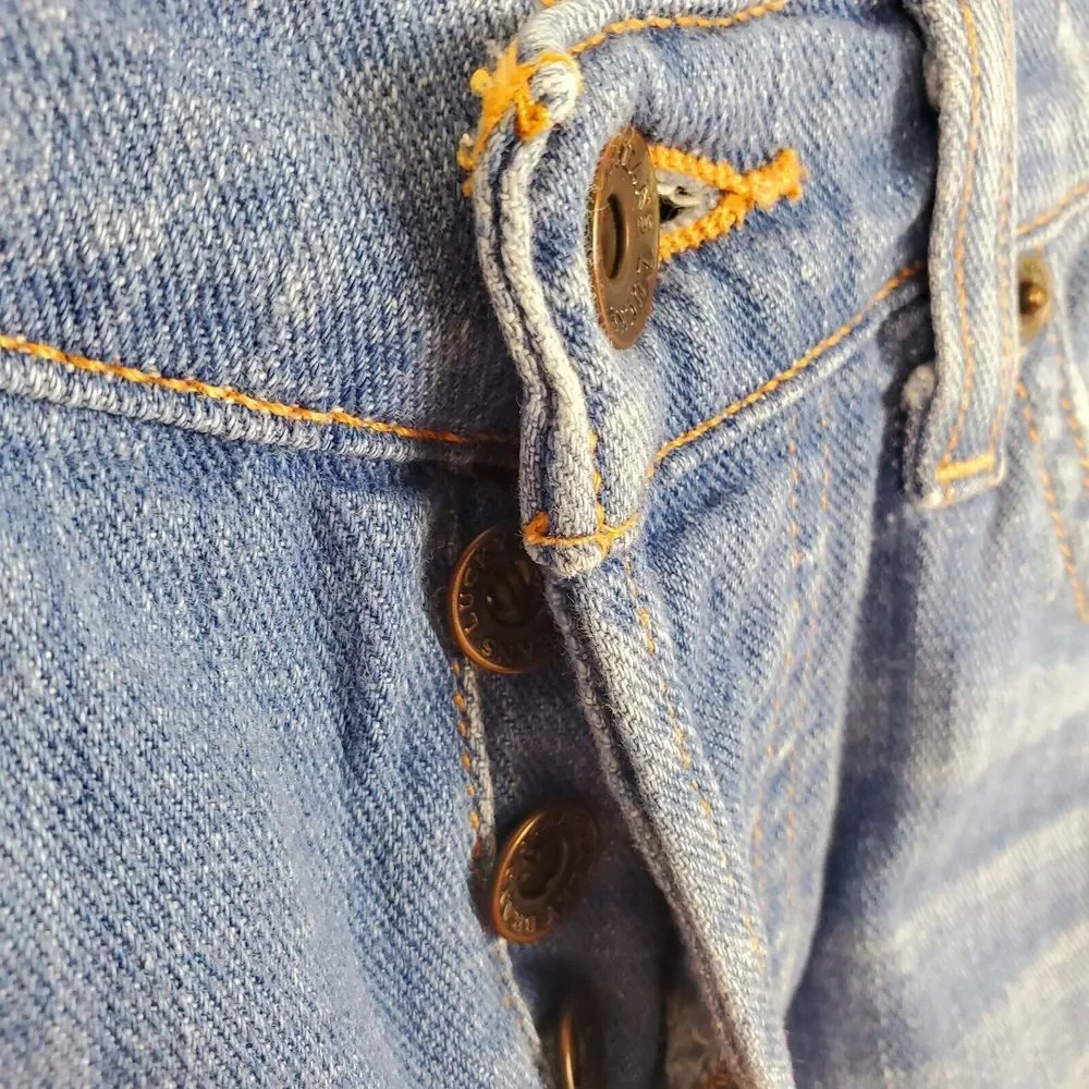 Lucky‎ Brand Sienna Tomboy Jean Shorts Size 00/24 Medium Wash Button Fly